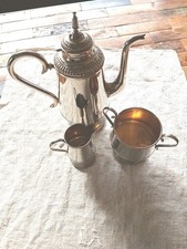 Kaffeekanne,  Milch und Zucker, Anfang 20. Jh., Metall, Eskilstuna Schweden