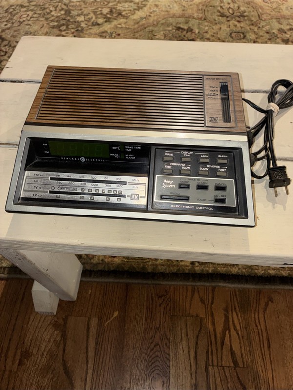 Vintage GE General Electric Digital Alarm Clock Radio 7-4887B TESTED Working EUC