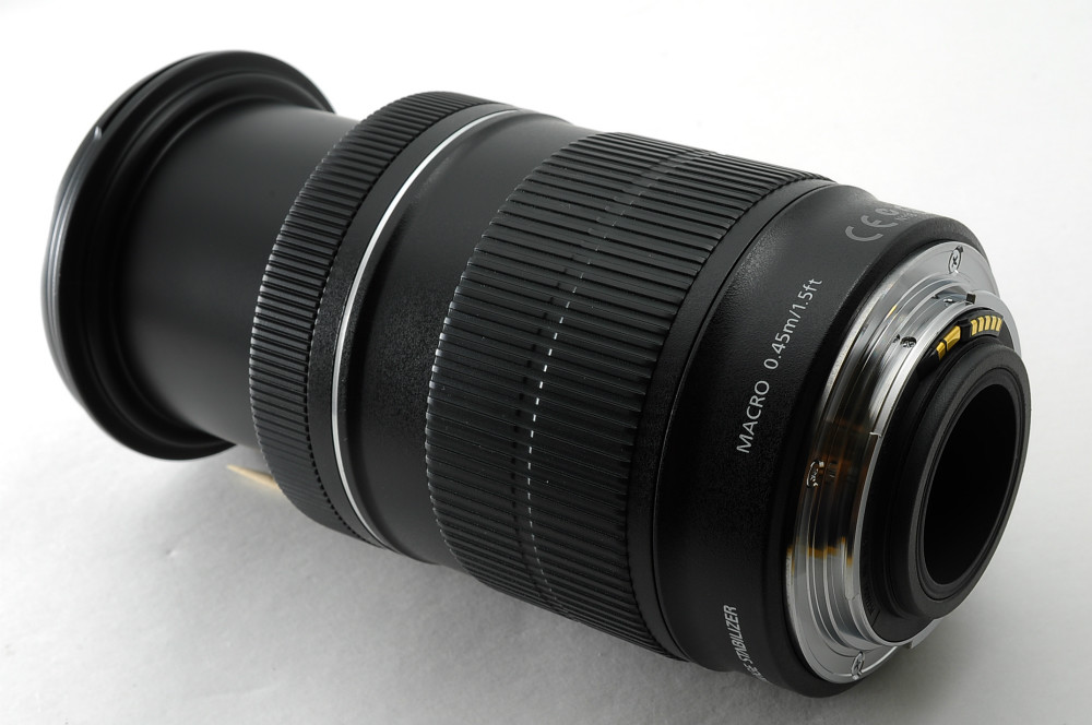 【C6524】ZOOM LENS EF-S 18-135mm 1:3.5-5.6 Amazon.com : Canon EF-S 18-135mm f/3.5-5.6 is Standard Zoom