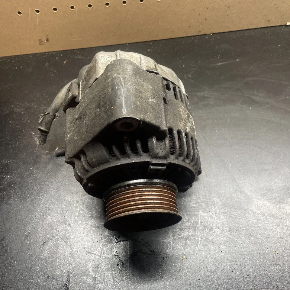 Alternador Honda Accord EX 1994-1997 2,2 L OEM Foto 2 de 4