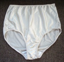 Vintage Vanity Fair 7 L White Satin  Lace Brief Style  13-074