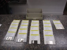 Lot of (22) Vintage Various 3.5" Floppy Disks and Storage Case - KK1
