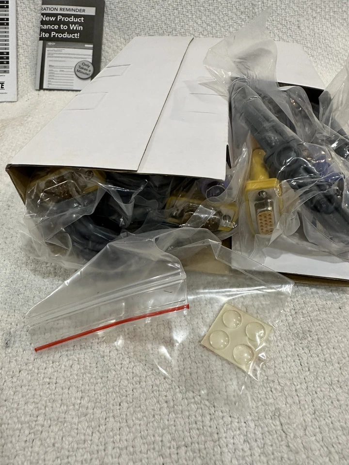 Tripp Lite 2-port With USB 3.0 HUB  DisplayPort KVM Switch 3.0 Superspeed NOS - Image 3 of 4