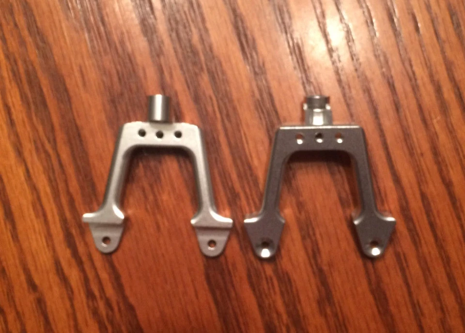 Rear SCX10 Aluminum Shock Tower and Body Post Strong Light Weight RC AX80025 - Image 2 of 2