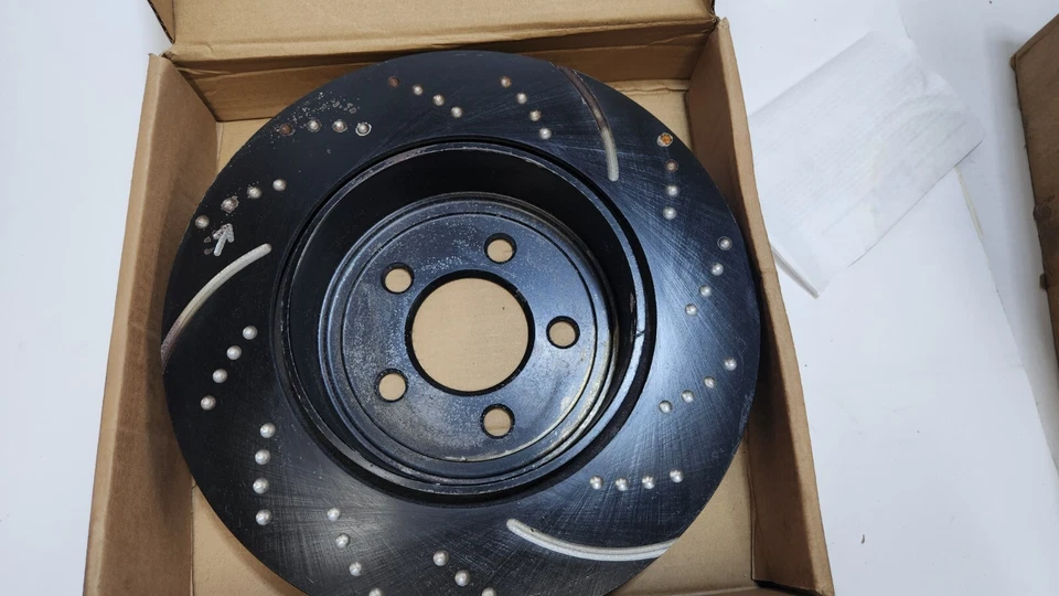 EBC Dimpled / Slotted Rear Brake set for Chrysler 300 and Charger 09-23 GD 7243 Foto 3 de 4