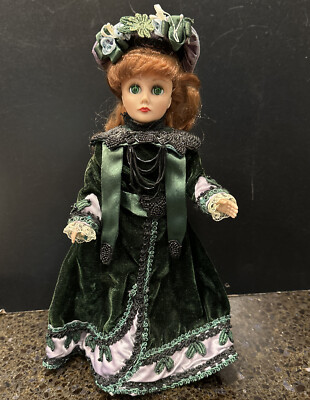 GORGEOUS EFFANBEE DOLL  13  Scarlett O Hara VELVET BEADED  CLOTHING in stand