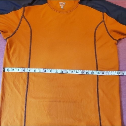 Mountain Hardwear Hiking T-Shirt Size Large - Picture 4 of 6