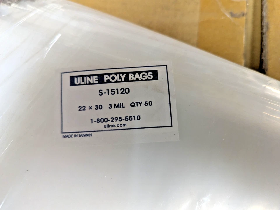 Paquete de 50 bolsas de polietileno abiertas planas de 22” x 30” 3 mil S-15120 ULINE [C5S4] Foto 4 de 4