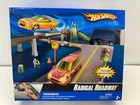 Vintage 2007 Hot Wheels Radical Roadway Playset Mattel Track w/ Car