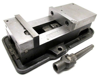 KURT ANGLOCK 6'' MILLING MACHINE VISE w/ JAWS & HANDLE - #D60