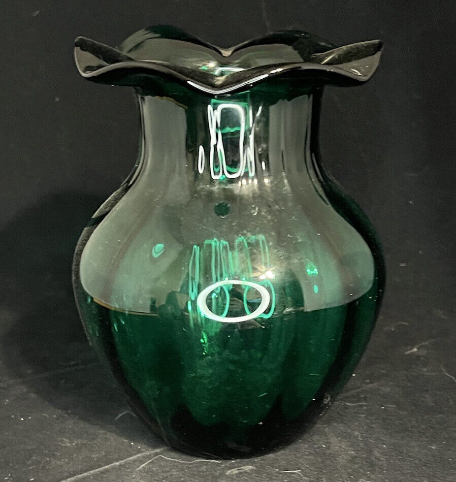 Clear Optic Swirl Flower Vase With Ruffle Edge Indiana Glass