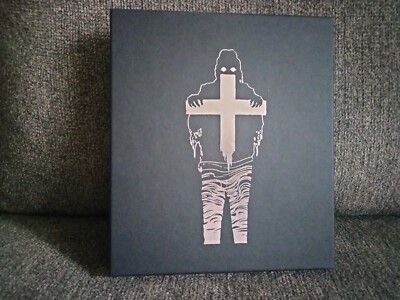 THE FOG 7 INCH 45 RPM LIMITED EDITION VINYL W/CASE (Sacred Bones/Shout)  NEW
