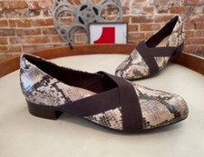 Clarks Taupe Snake Leather Slip-On Comfort Loafers Juliet Dahlia 7 New