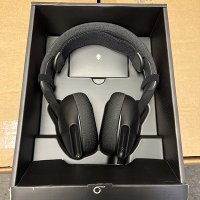 NEW UNOPENED BOX Alienware 520H Wired Gaming Headset Black  3.5MM/USB