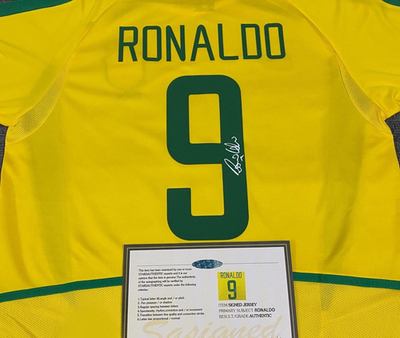 Ronaldo R9 PRINTED Signature Brazil 01/02 World Cup Home Jersey