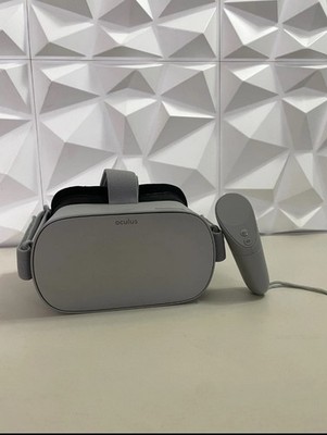 Meta Oculus GO 64GB neuwertig Virtual Reality Viewer Meta VR Controller Helm 
