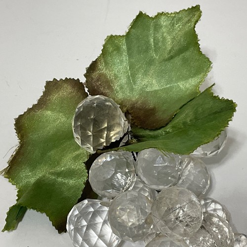 De Colección MCM 7 Racimos de Uva Lucite Facetados Transparente Graduación Cuentas Hojas de Seda Con Cable - Imagen 11 de 20