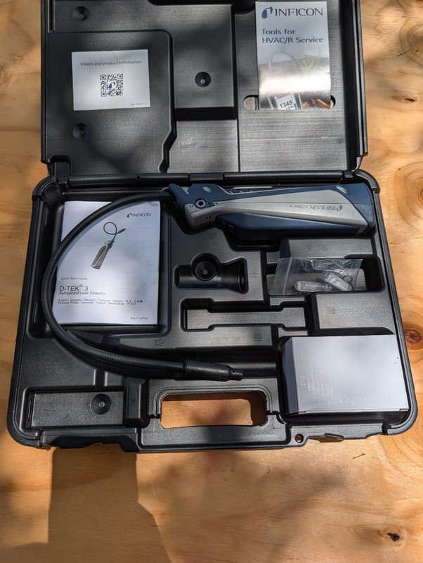 INFICON D-TEK 3 Infrared Refrigerant Leak Detector CFC HFC HCFC HFO Case