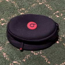 Beats by Dr. Dre Hard Headphone Carrying Case Black/Red Zippered w/ Red Logo