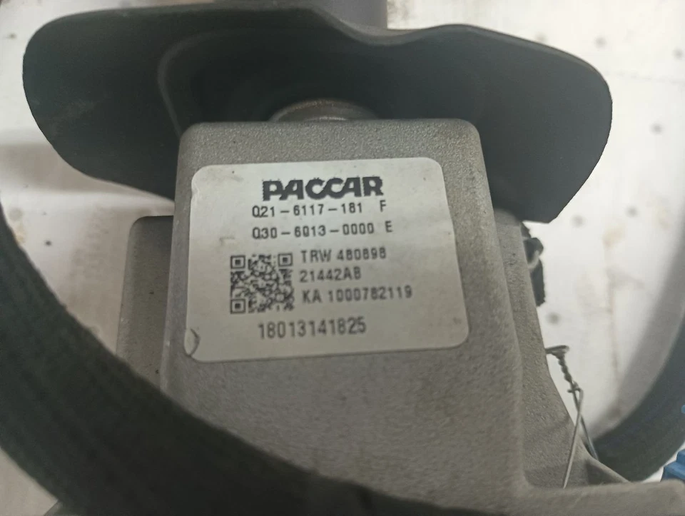 Q21-6117-181 Kenworth Auto Transmission Shifter (12111694 - Image 2 of 4