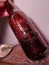 Rare "Quaker" Madison Brewing Company Indiana Brown Glass Beer Bottle Damage Ind