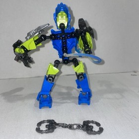 Nearly Complete & Retired Lego Hero Factory: Surge (6217)