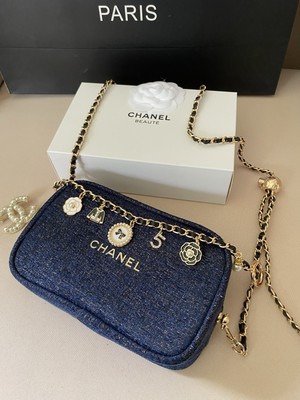 Chanel Beutē make up tasche- Accessories- Cosmetic Organizer.