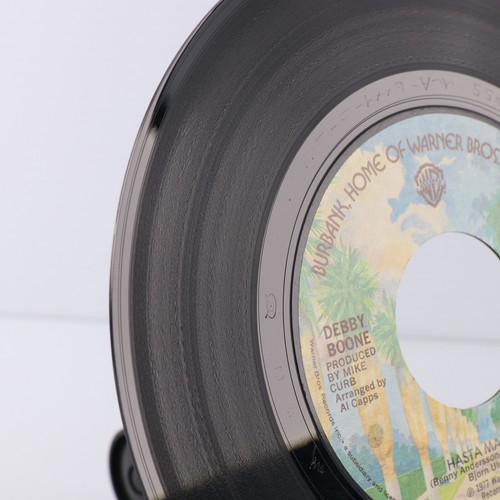 Debby Boone – You Light Up My Life / Hasta Mañana - 1977 45 rpm Record WBS 8455 - Picture 16 of 17