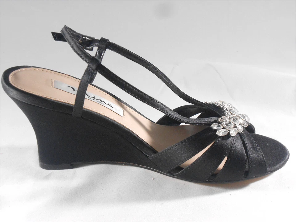 NINA (VIANI ЧЕРНЫЙ БЛЕСК АТЛАСНОЙ ТАНКЕТКЕ САНДАЛИИ) ЖЕНСКИЙ РАЗМЕР 6 СОВЕРШЕННО НОВЫЙ!! - Изображение 2 из 2