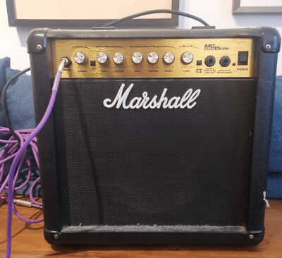 Marshall MG15CDR 15W Gitarren Combo Verstärker schwarz