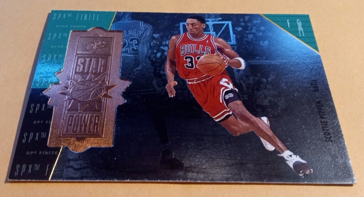 1998-99 SPx Finite Star Power #124 Scottie Pippen w/Michael Jordan! - /5400