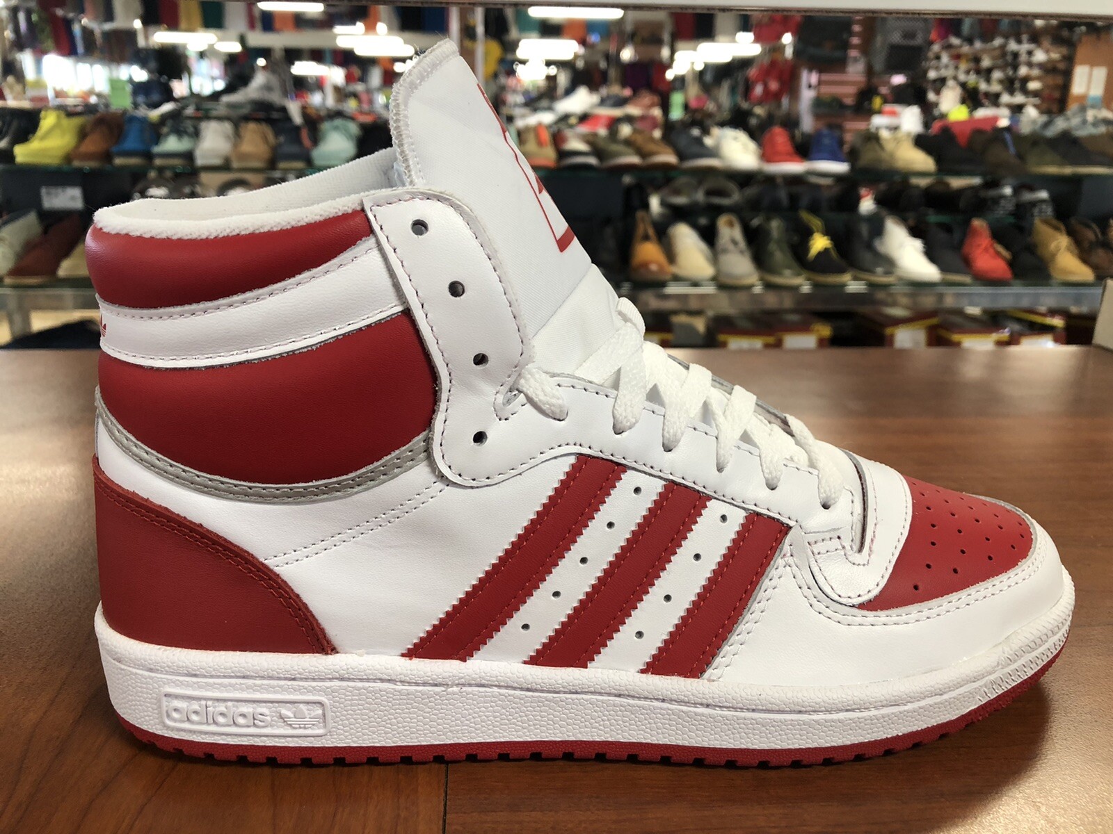 ten adidas