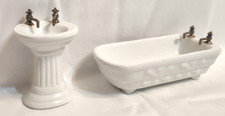 2 VTG Dollhouse White Porcelain Ceramic Bathroom Set Bathtub Tub Pedestal Sink