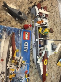 LEGO City: Fishing Boat (60147) With 1 Minifigure
