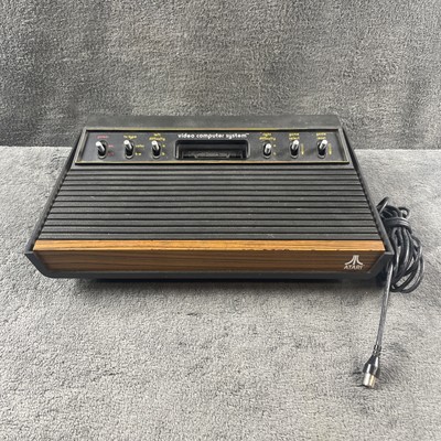 Atari 2600 Woody nur Konsole defekt ungetestet/RF lesen