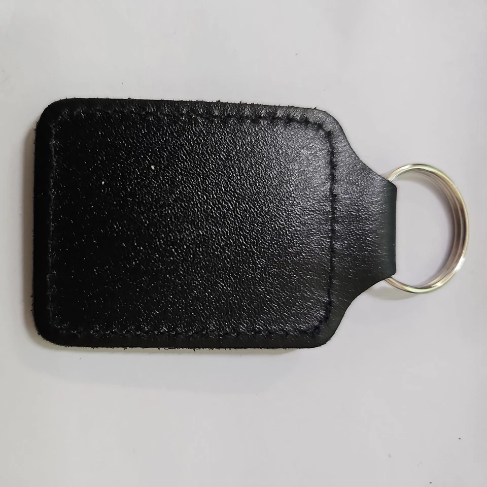 ALFA ROMEO AUTOMOTIVE CLASSIC CAR COLLECTIBLE KEY FOB RING - Image 2 of 2