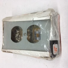 G3043BE Wiremold (lot of 2) NIB