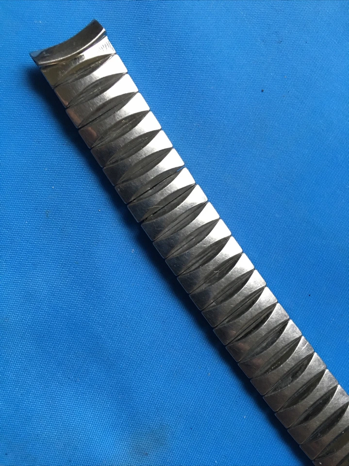 rare 1955 Flex-Let U.S.A Stainless Steel Expansion Vintage Watch Band - Image 2 of 4