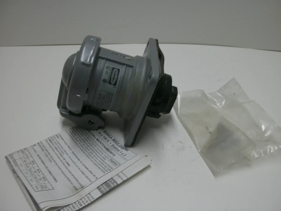 HUBBELL HBL430RS1W PIN AND SLEEVE RECEPTACLE 30A 600V S1 3P4W - Image 2 of 4