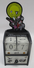 NIGHTMARE BEFORE CHRISTMAS Perpetual Wood Block DESK CALENDAR - NECA CM3345