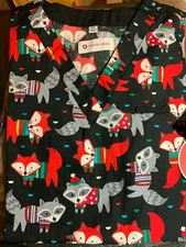 SCRUB TOP SIZES: XS, M FOXY LADY NWT WHITE CROSS NURSE MEDICAL VET CNA DENTAL