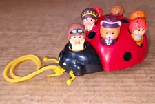 Vintage 70's Kenner Tree Tots MAGIC BEE BLACK LADYBUG CHARIOT Family Tree House