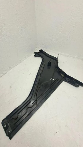 Fuel tank protection plate