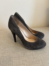 Women's Nine West Gray Suede Say My Name Pump Sz 6.5 Semi-Rounded Toe 4" Heel