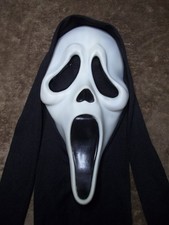 Ghost Face Mask Pre 2010 EU Non Glow Easter Unlimited Vintage Scream 3