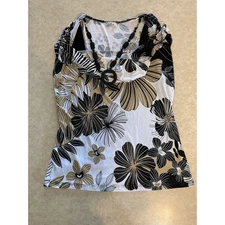 CDW Creative Design Works Women's L Top Blouse Shirt Built in Necklace Included