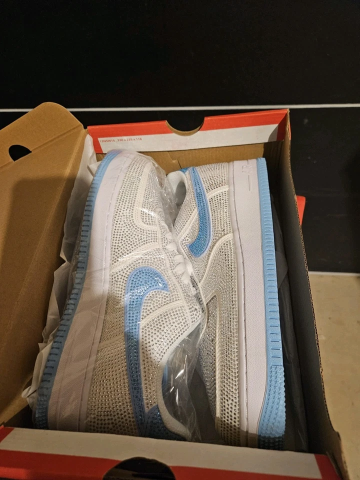 Air Force 1 '07s W/ The Ice Size 11 Classic White & Baby Blue AF1s Men's - Image 4 of 4