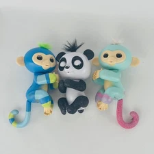 WowWee Fingerlings Striped Monkeys & Baby Panda - Electronic Toy