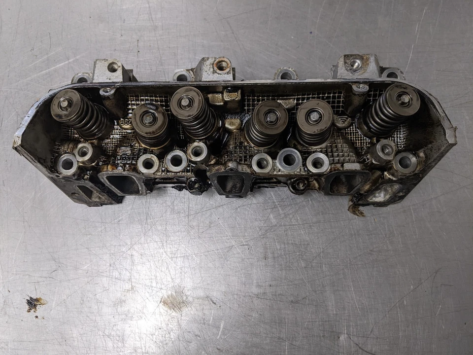 Cylinder Head For 90-94 Chevrolet Lumina 3.1 - Image 3 of 4