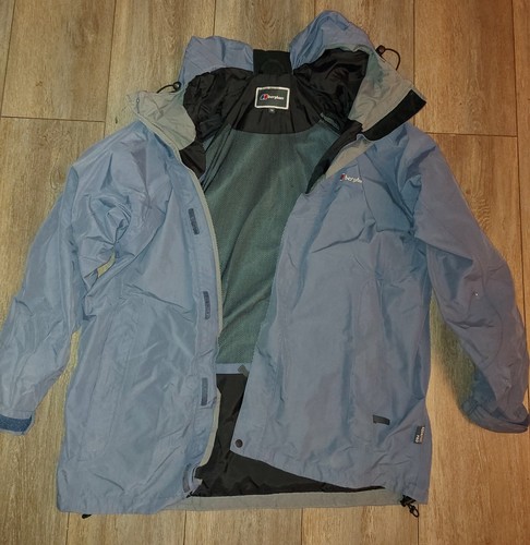 Berghaus Aquafoil Pro lila wasserdichte Jacke mit Kapuze, Damengröße 14 - Bild 1 von 6